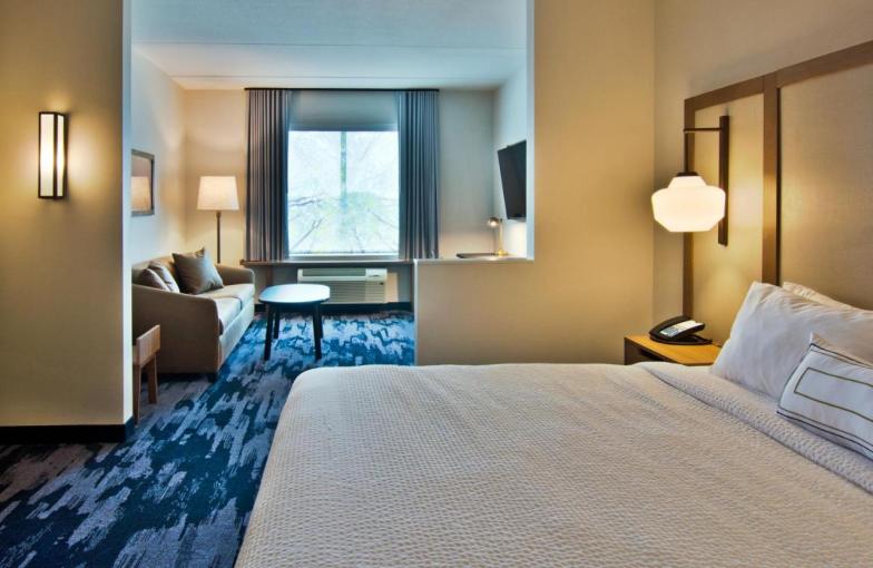 Fairfield Inn & Suites by Marriott Nashville Airport