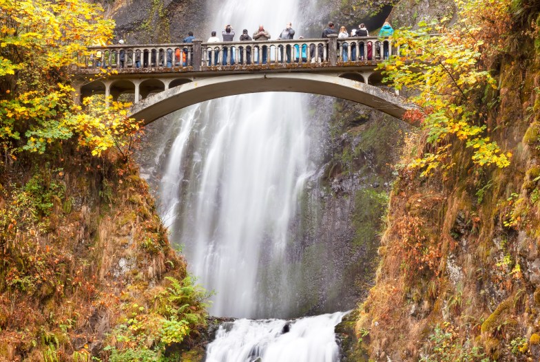 Multnomah Falls Waterfall Columbia River Gorge, Oregon