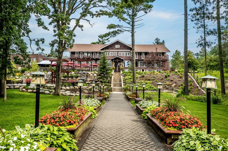 Grand View Lodge