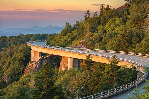 North Carolina road on hill