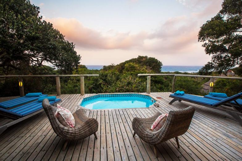 Thonga Beach Lodge